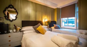 Glen Wynne Windermere - FREE off-site Health Club access with Pool, Sauna, Steam Room & Gym Short 5 Minute Drive Away - Image 2
