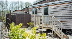Digby's Hut - Image 4