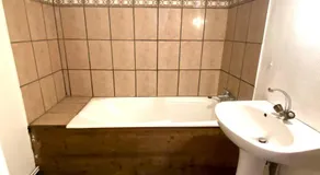 Maison chaleureuse à Audignies avec stationnement privé - Image 2