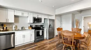 Quiet condo Steps to Tacoma DomeBay & City VIEWS! - Image 4
