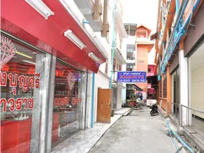 Highfive Guesthouse - Image 5