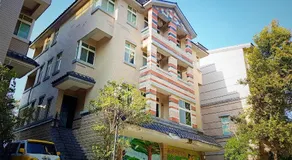 Downshifters House - Image 5