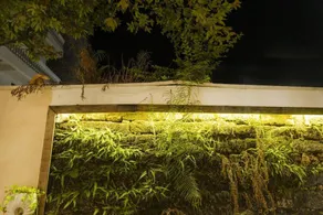 Yifang Hotel - Image 4