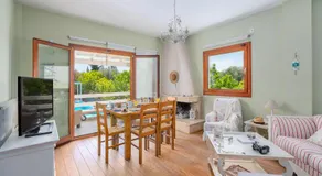 SUN VILLA GLYFADA - Image 2