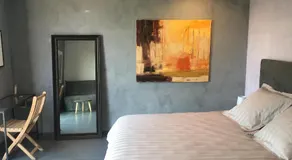 Belle chambre avec vue dans maison d'architecte - Image 2