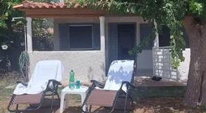 Charming Beachfront 2-bedroom house with AC - Image 5