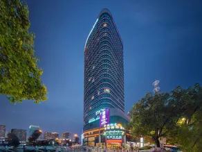 Rongyu International Hotel (Jishhou Municipal Government Ganzhou Ancient City Branch) - Image 4