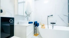 White Rose Hill Luxury Apartment Budapest - Image 2