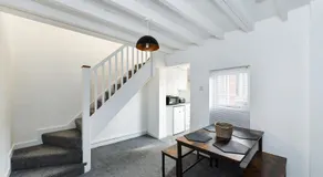 Newark Central Cottage - Image 4