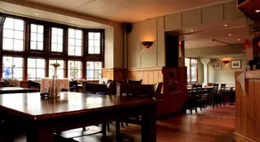 The Crown at Wells, Somerset - Image 5
