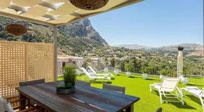 Stefanakos House - Image 2