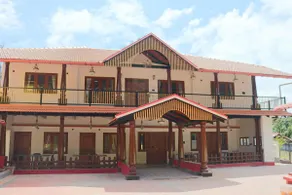 Coffee Bean Villa - Image 3