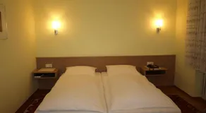 Hotel Astoria - Image 5
