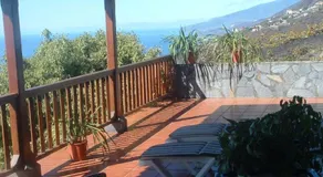 Holiday Home mit Garten und wunderbarer Aussicht by Interhome - Image 5