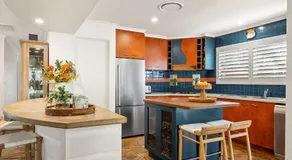 Holiday Home at Sunshine with Pets and HEATED POOL - Image 5
