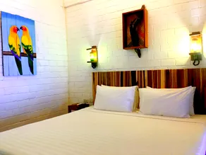 Suites by Eco Hotels - Image 2