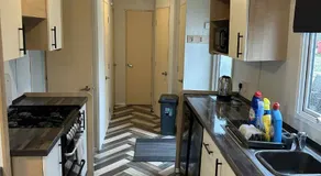 3 Bedroom Caravan - Image 3