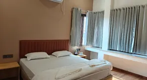 Parin Hotel And Resort - Image 5