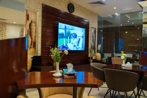 Ekono Hotel - Image 4