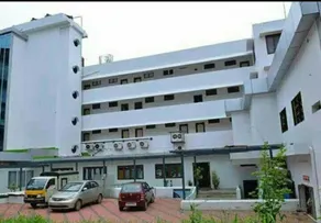 Queens Tourist Home - Image 1