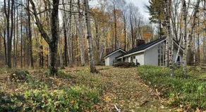 Classic VT Aframe - Minutes to Mountains - Image 5