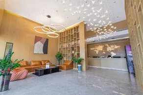 Qingchuan Hotel - Image 3
