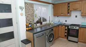 Lux House - Image 5