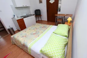 ANTOLOVIC Studio with Terrace - Image 5