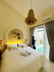 NUMAR VILLAS - Bohemian with private pool - Image 5