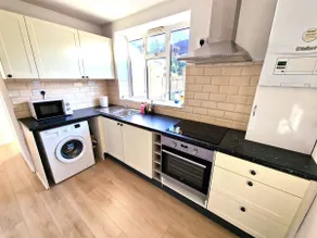 AO Home Lettings - Ferryhills House - Image 5