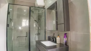 The Lums Apartment - Image 2