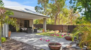 Tranquil Gumnut Cottage - Close to Airport - Image 4