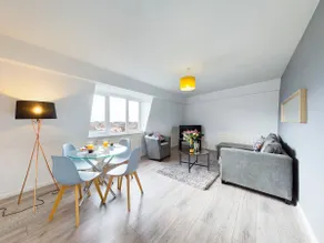 Comfortable 2 Bedroom Apartment in Headington, Near John Radcliffe Hospital & Oxford Brookes - Image 5