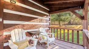 Waterfront cabin w fireplace,hot tub & BBQ grill - Image 4
