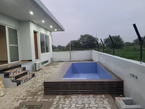 New Bungalow with Swimming pool n Pool Table - Image 3
