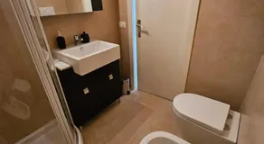 Dani's Lakeside Apartment in Euroresidence - Image 2