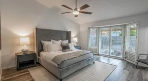 New Listing Stylish 4 Bdrm wPool and Game Room - Image 2