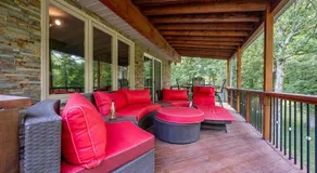 River Retreat Secluded Oasis with Hot Tub-Family Friendly - Image 5