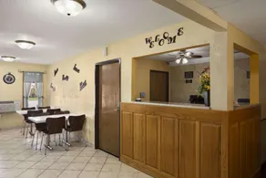 Hotel Mattoon - Image 2