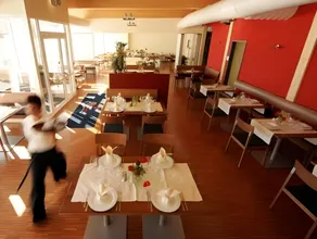 Vitalhotel Quellengarten - Bed & Breakfast - Image 5