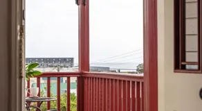 Mersey River Cottage ( cir 1888) Central location with Amazing Ocean and Habour Views. - Image 3
