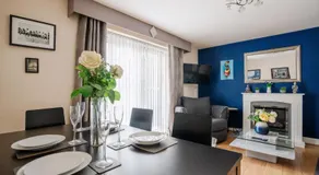 2 Bedroom Home with Garden and Free Parking - Image 3
