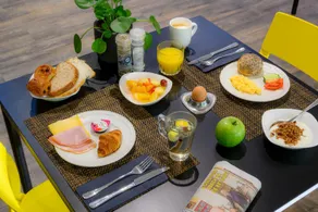 Amsterdam Tropen Hotel - Image 5