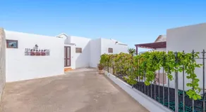Villa Kanak by Villa Plus - Image 5