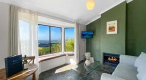 Bimbadeen Estate Villa 3 - Image 2