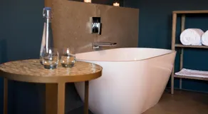 Purchases Restaurant & Accommodation - Image 3