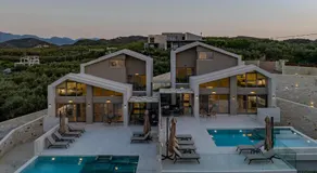 Theo Luxury Villas With Sea View - Image 4