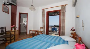 Casteli Hotel - Image 2