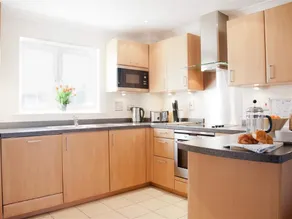 Woodstock Road Apartment B - Image 4