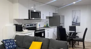 Spacious 2 Bedroom Suite in Gorman, Edmonton, Canada - Image 2